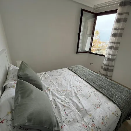 Your Right On The Beach! Apartment Torrevieja
